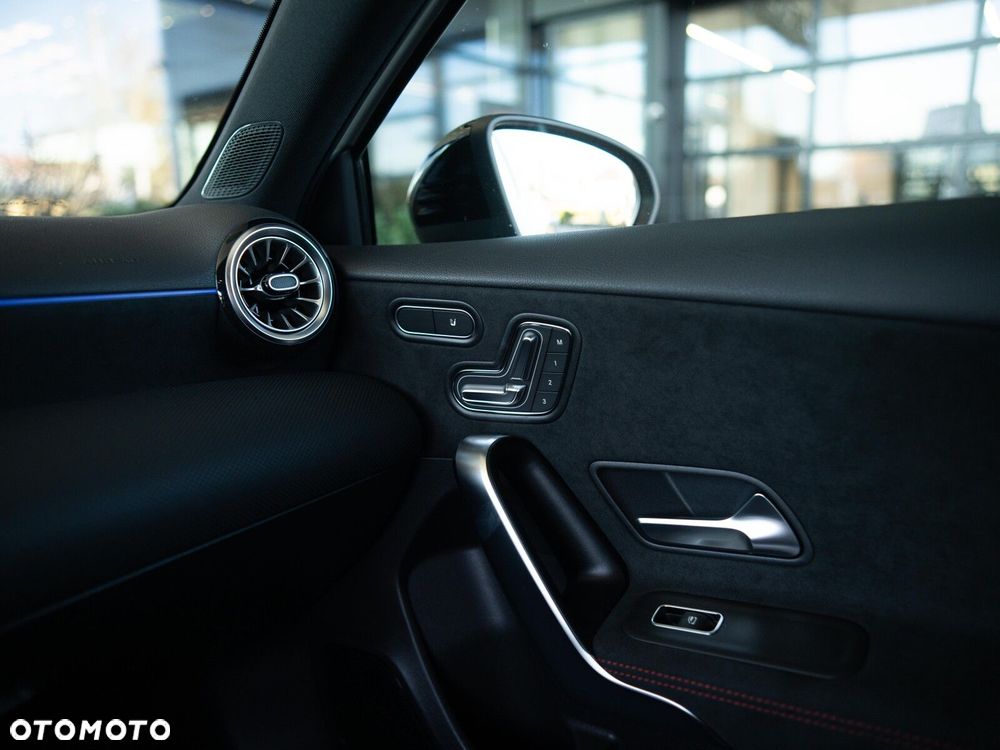 Mercedes-Benz Klasa A - 30