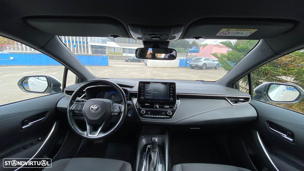 Toyota Corolla 1.8 Hybrid Comfort - 25