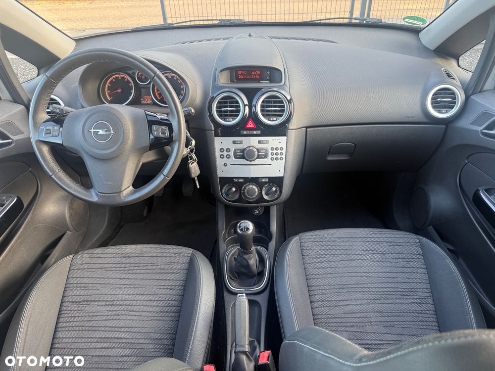 Opel Corsa 1.2 16V Energy - 19