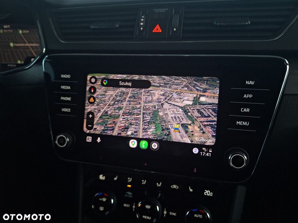 Skoda Superb 2.0 TSI Style DSG - 38