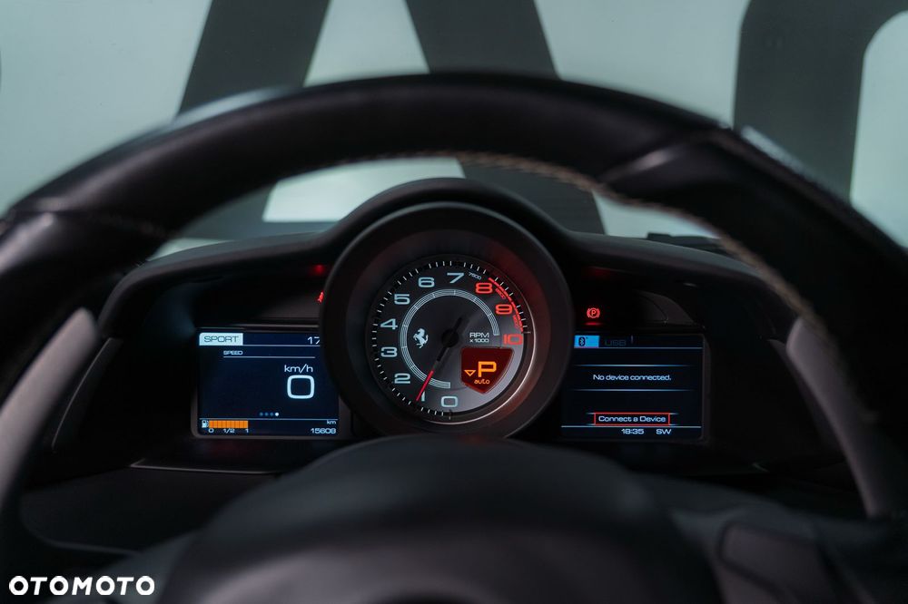 Ferrari 488 - 40
