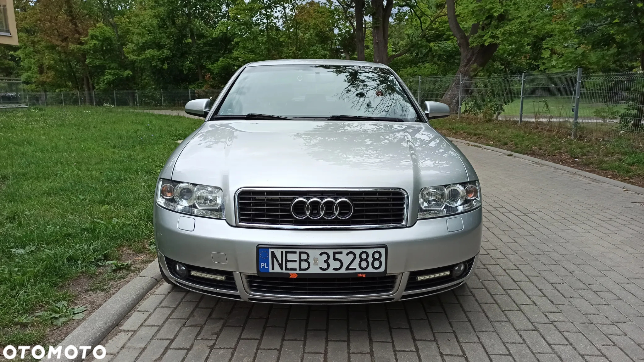 Audi A4 2.0 - 5