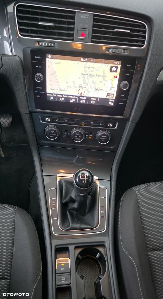 Volkswagen Golf 1.6 TDI (BlueMotion Technology) Trendline - 12