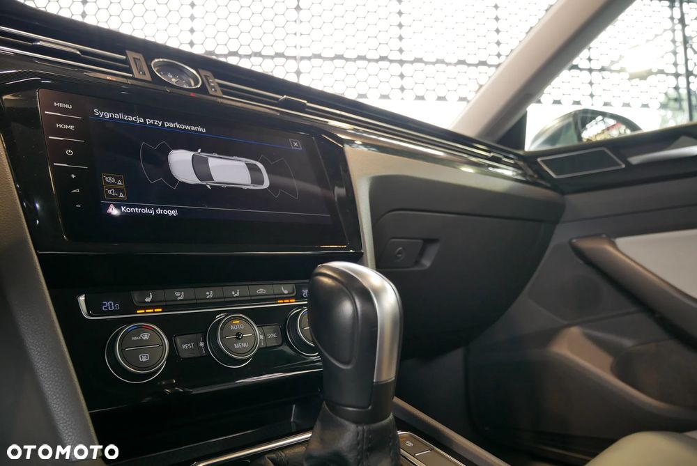 Volkswagen Arteon 2.0 TDI SCR 4Motion DSG Elegance - 25