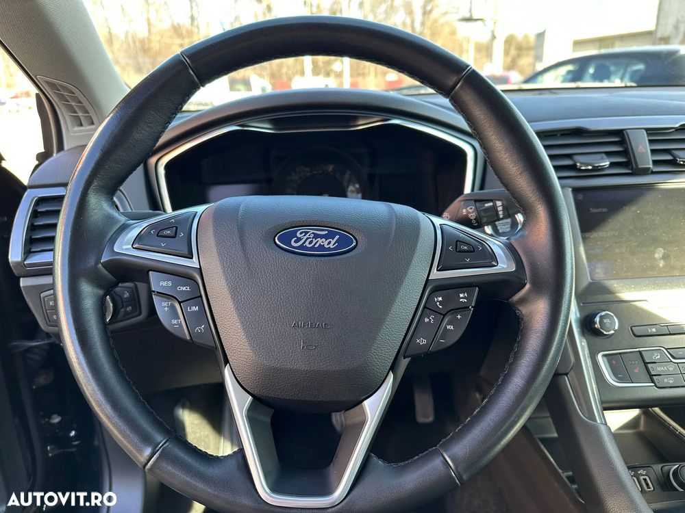 Ford Mondeo - 10