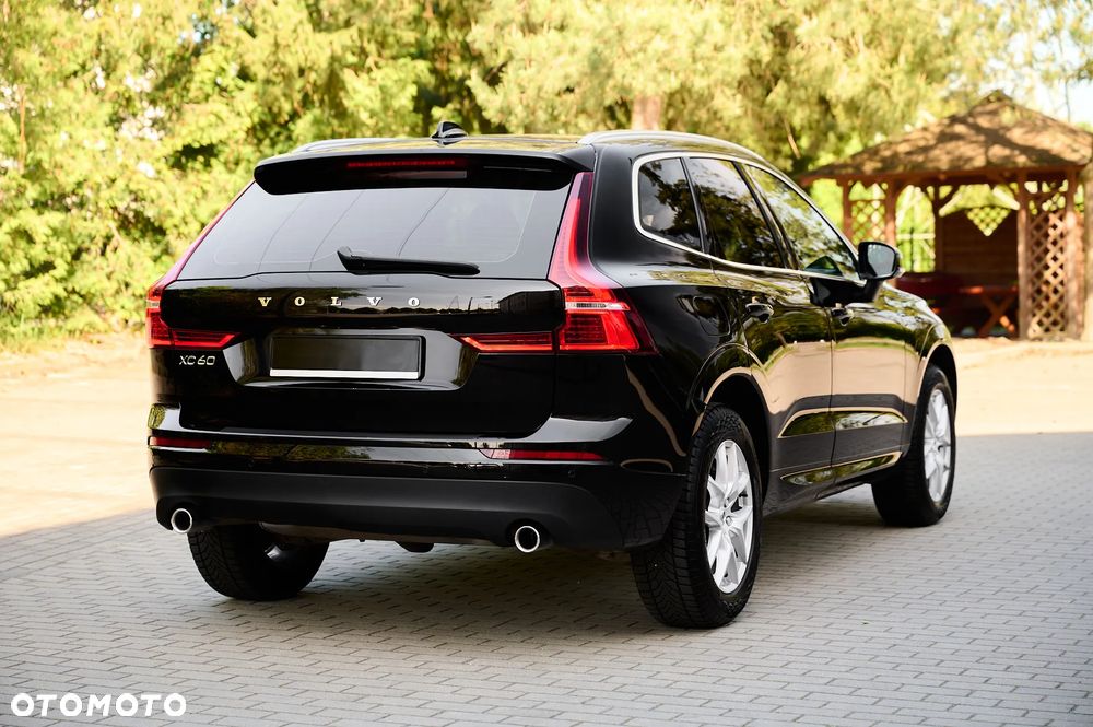 Volvo XC 60 D3 Momentum Pro - 17