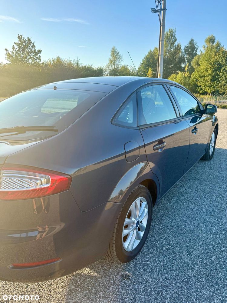 Ford Mondeo - 9