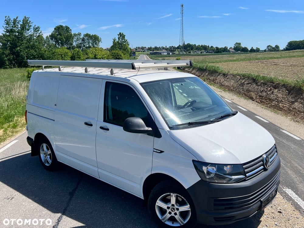 Volkswagen Transporter - 11