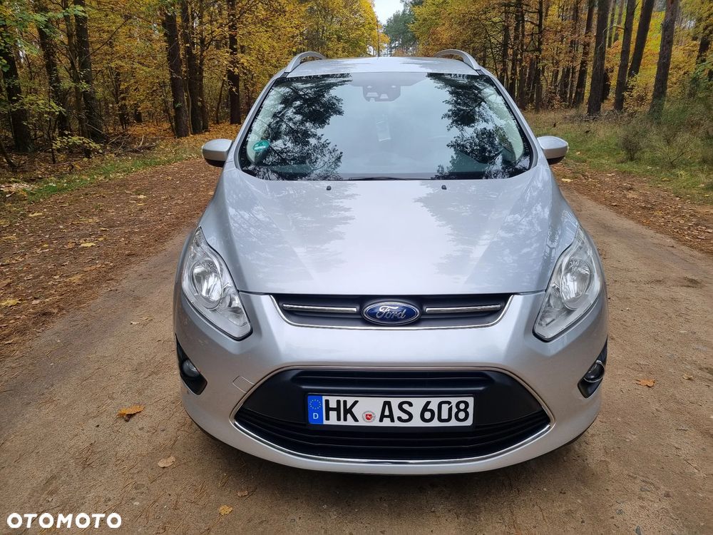 Ford Grand C-MAX - 19