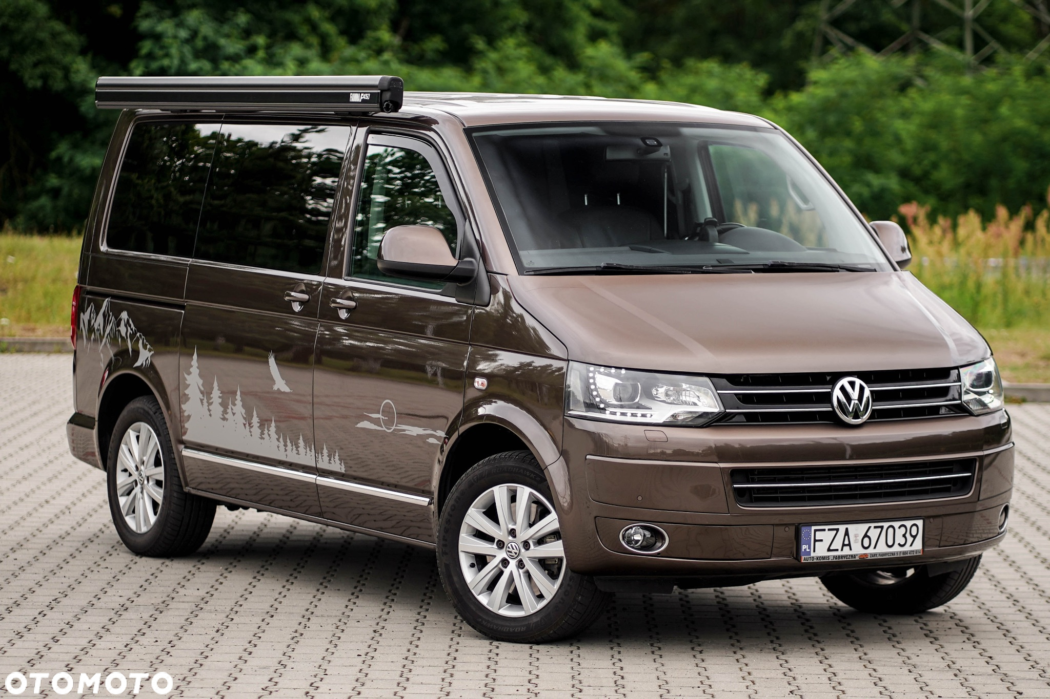 Volkswagen Multivan - 12