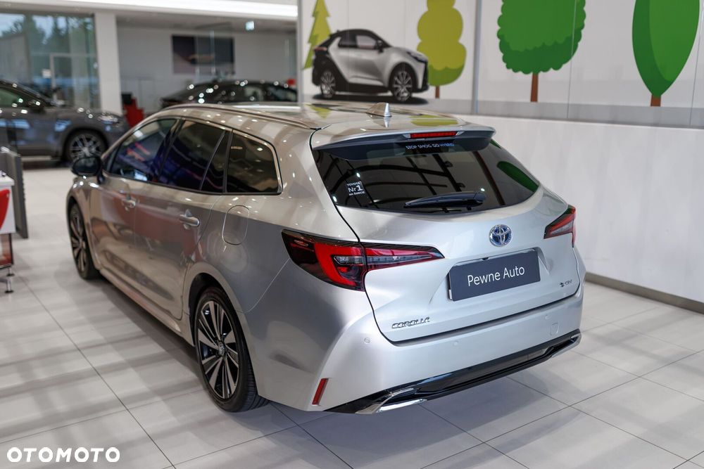 Toyota Corolla - 12