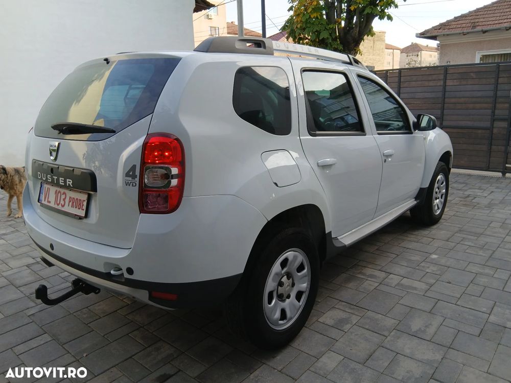 Dacia Duster 1.5 dCi 4x4 Prestige - 4
