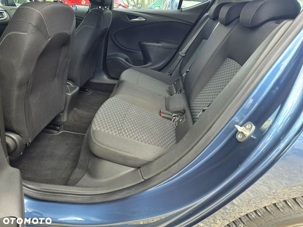 Opel Astra 1.4 Turbo Dynamic - 11