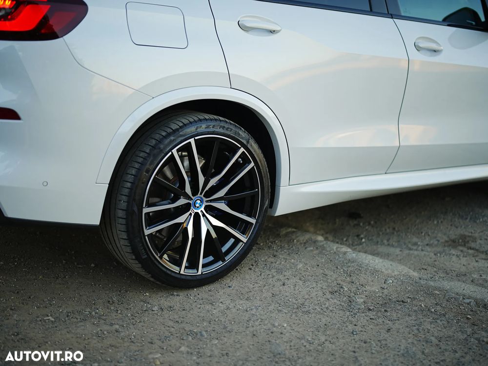 BMW X5 xDrive45e - 13