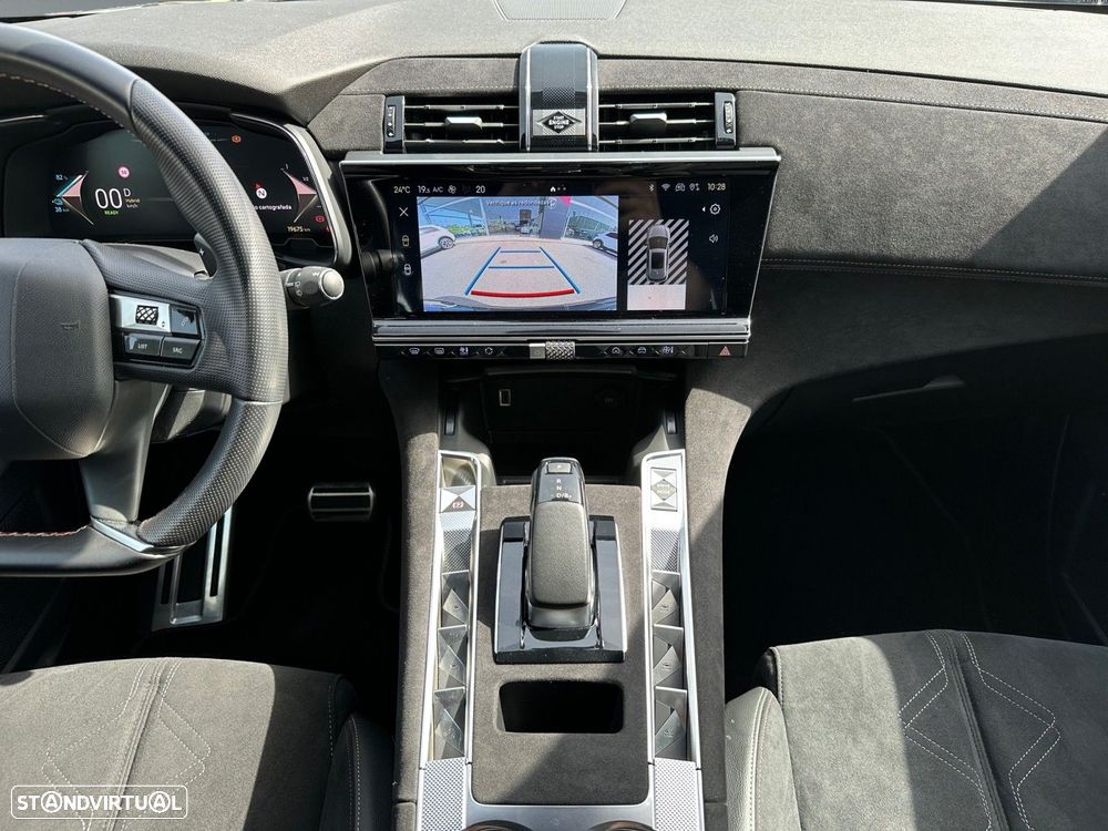 DS DS7 E-Tense Performance Line+ EAT8 - 12