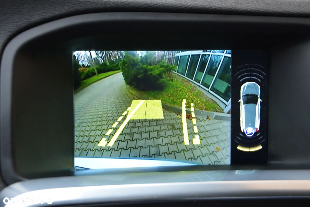 Volvo V60 D4 Geartronic Summum - 8