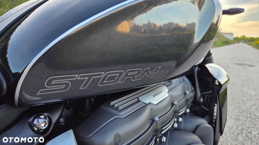 Triumph Rocket - 28