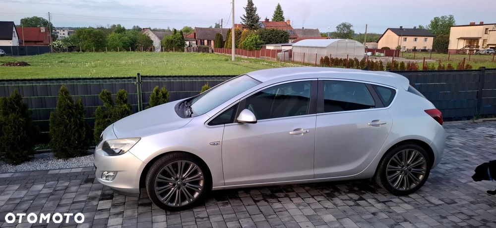 Opel Insignia 1.6 Turbo Cosmo - 2