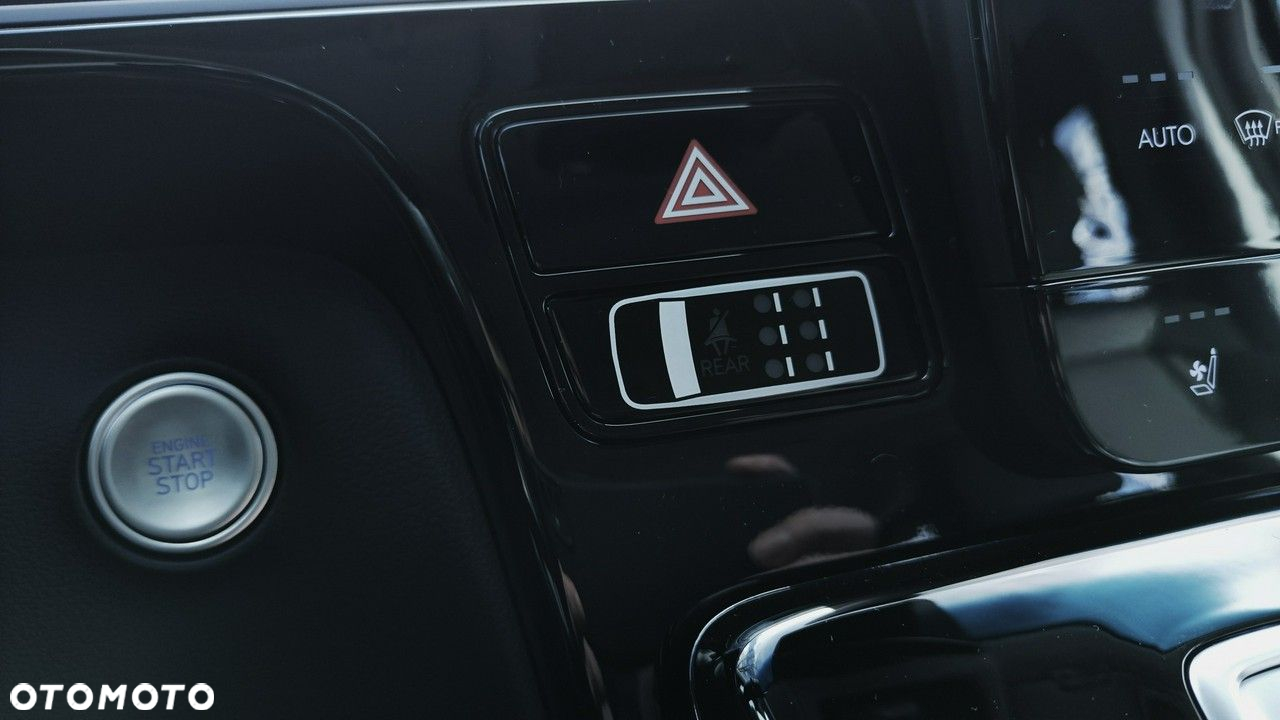 Hyundai Staria - 19