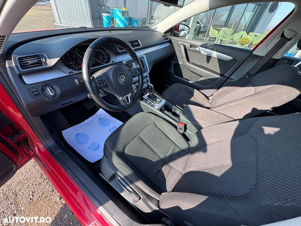 Volkswagen Passat 2.0 Blue TDI DSG SCR Comfortline - 13