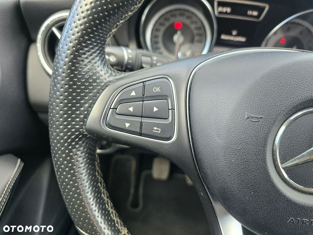 Mercedes-Benz CLA - 17