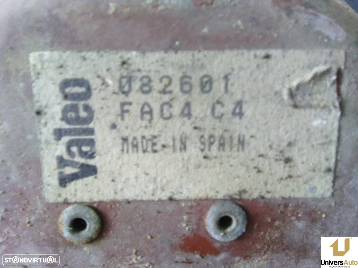 FAROL ESQUERDO CITROEN C15 1990 -082601 - 1