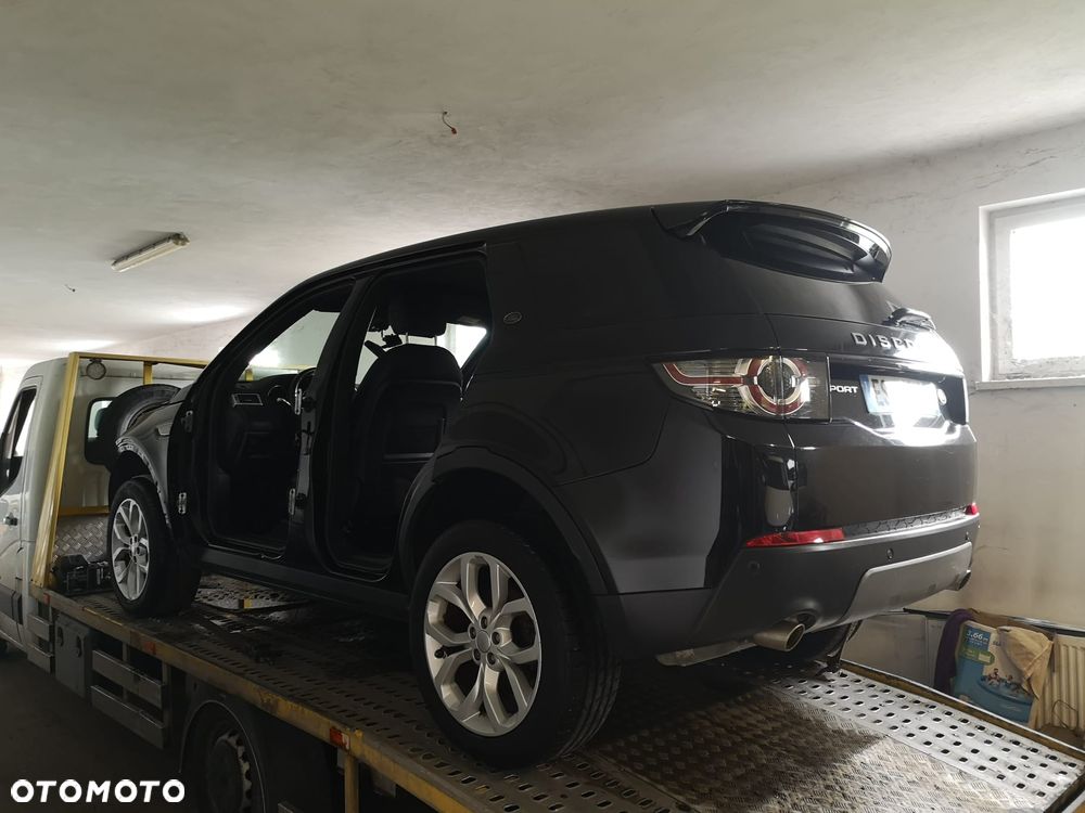Land Rover Discovery Sport TD4 HSE Luxury - 10