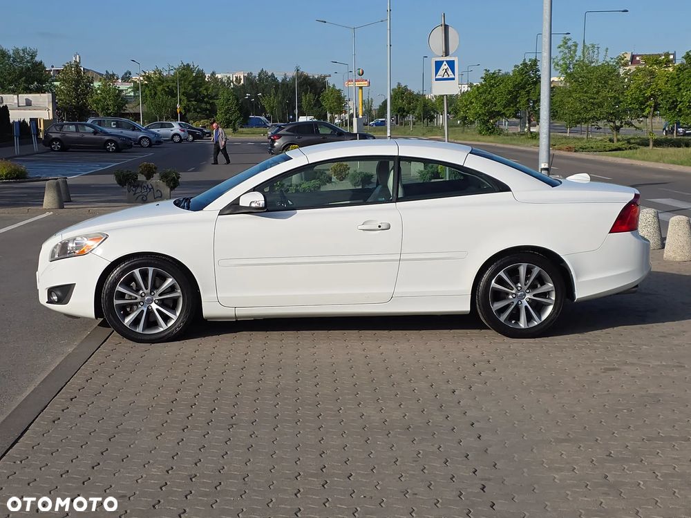 Volvo C70 - 11