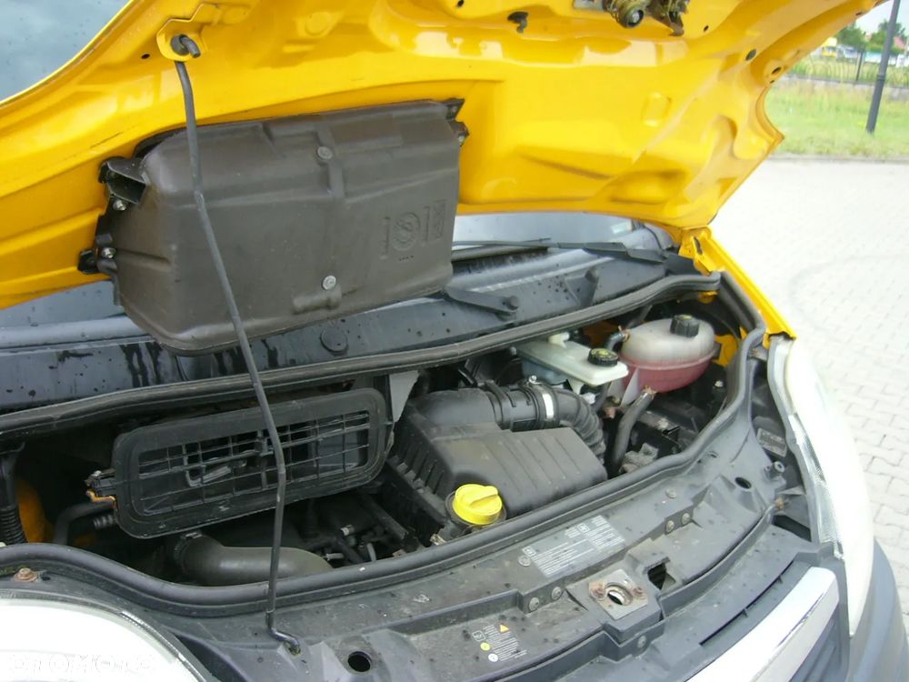 Opel Vivaro LONG 2,5 dci 115 Ps - 20
