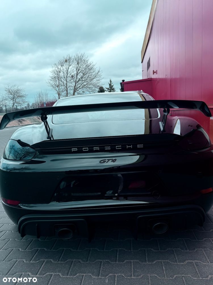 Porsche 718 Cayman - 4