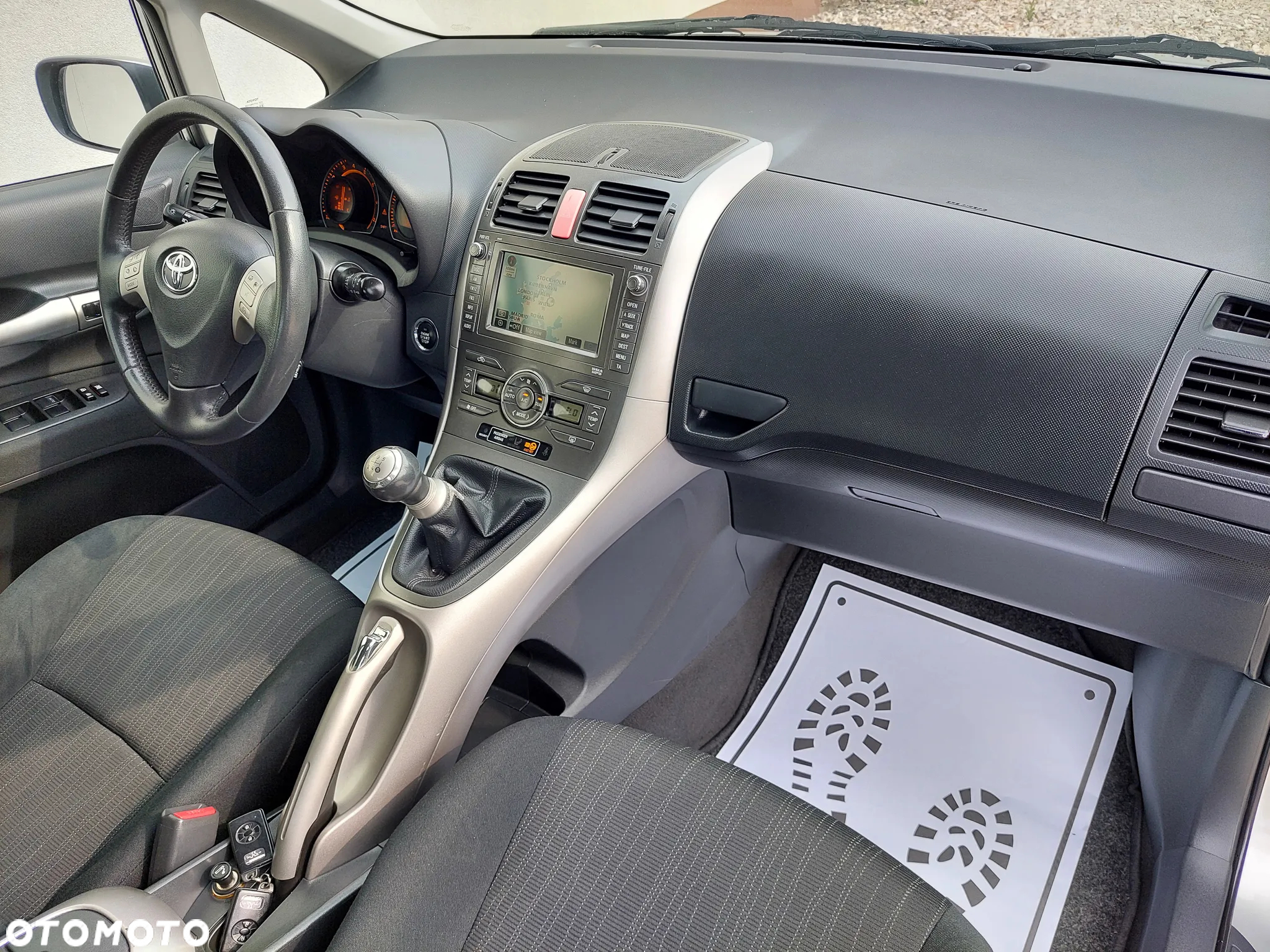 Toyota Auris 1.6 VVT-i Prestige - 33