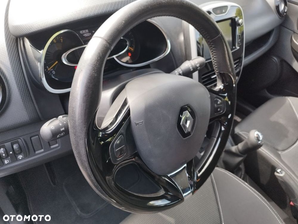 Renault Clio 1.2 16V 75 LIMITED - 17