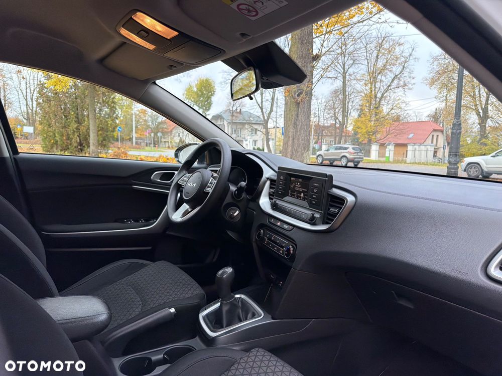 Kia Ceed 1.0 T-GDI S - 10