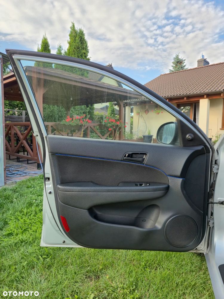 Hyundai i30 1.4 Base - 18