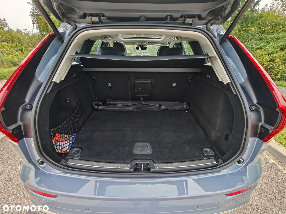 Volvo XC 60 T8 AWD Recharge Ultimate Bright - 19