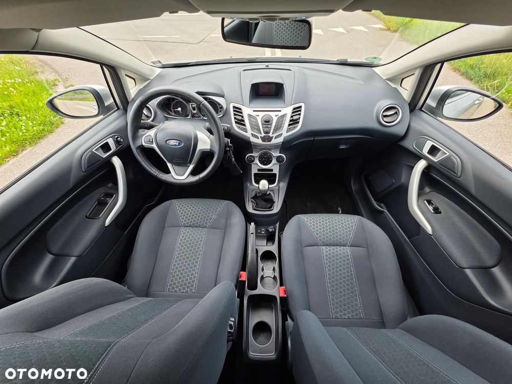 Ford Fiesta 1.25 Titanium EU5 - 18