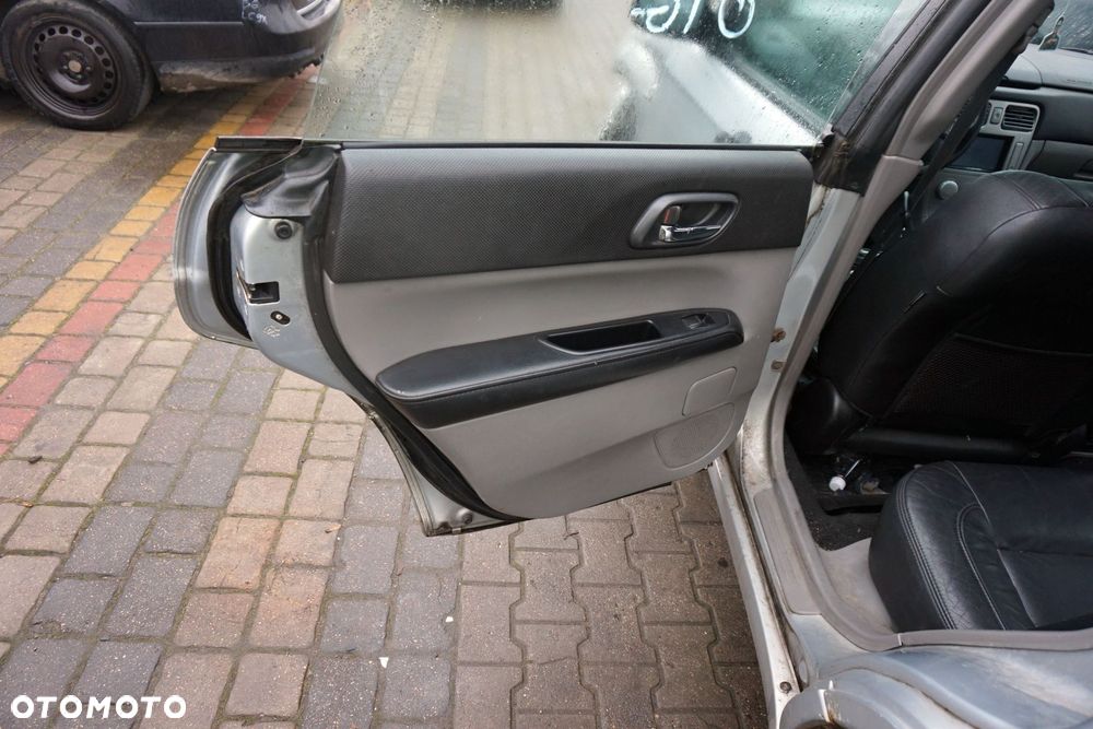 DRZWI TYLNE LEWE FORESTER II SG 01G  SREBRNY SUBARU 2002-2006 - 11