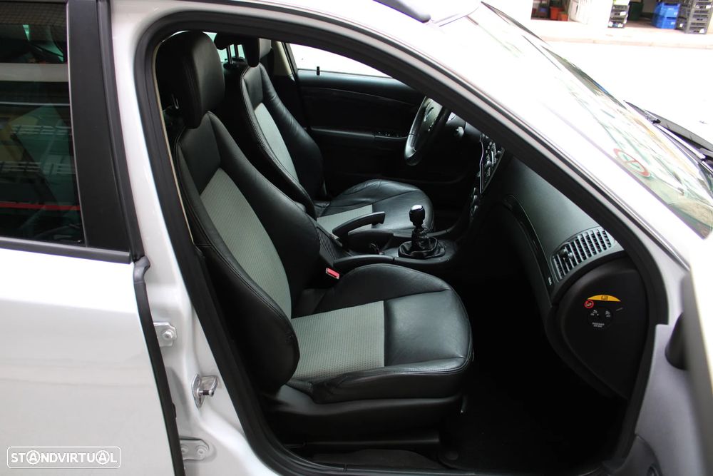 Saab 9-3 Sport Hatch 1.9TTiD Aero - 7