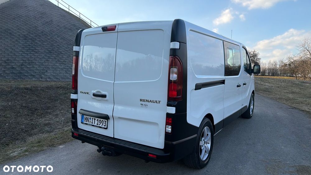 Renault Trafic - 11