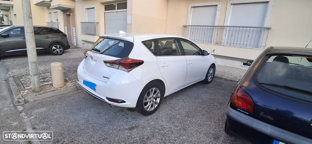 Toyota Auris - 8