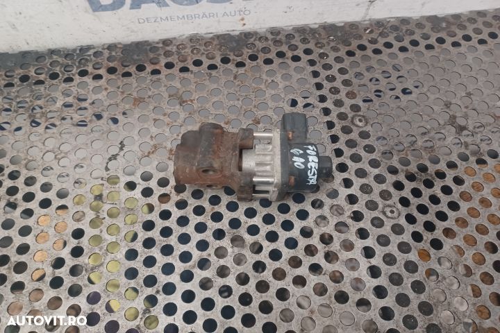 Egr Subaru Forester 1 (facelift)  [din 2000 pana  2002] seria Crossover 2.0 AT (125 hp) - 1