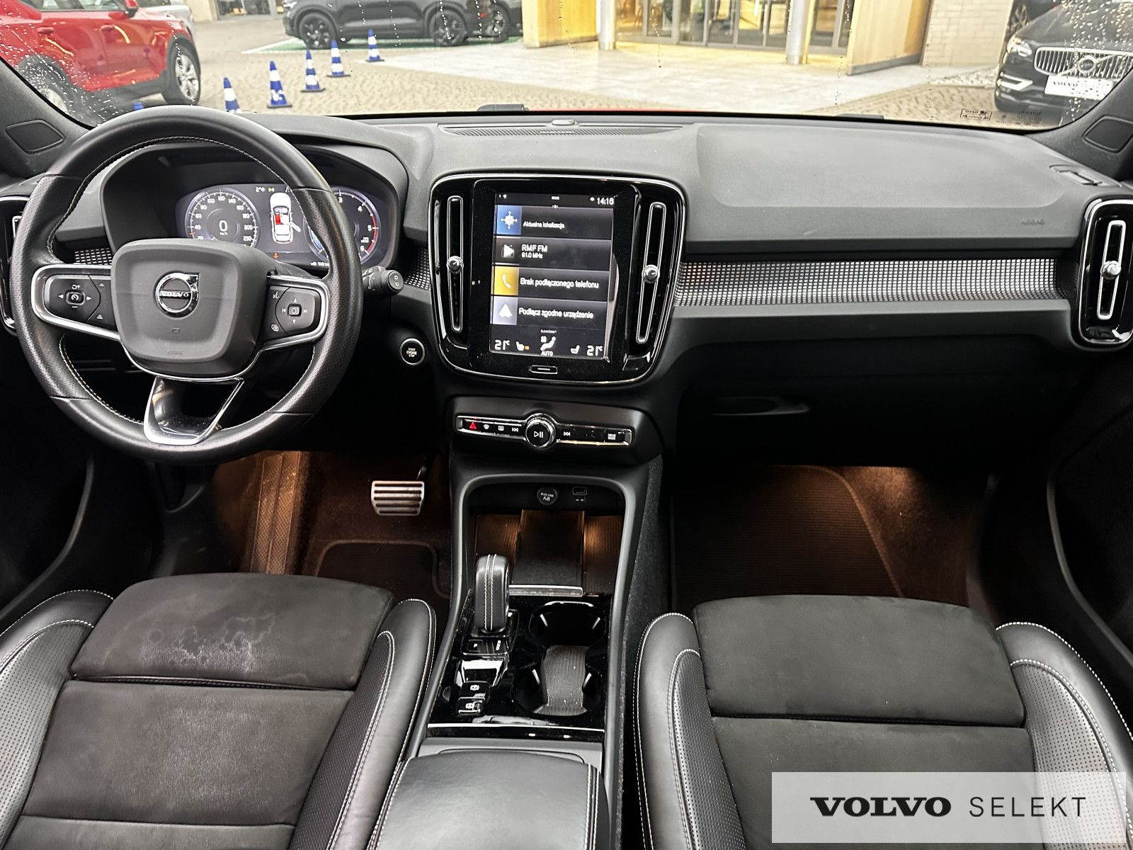 Volvo XC 40 - 10