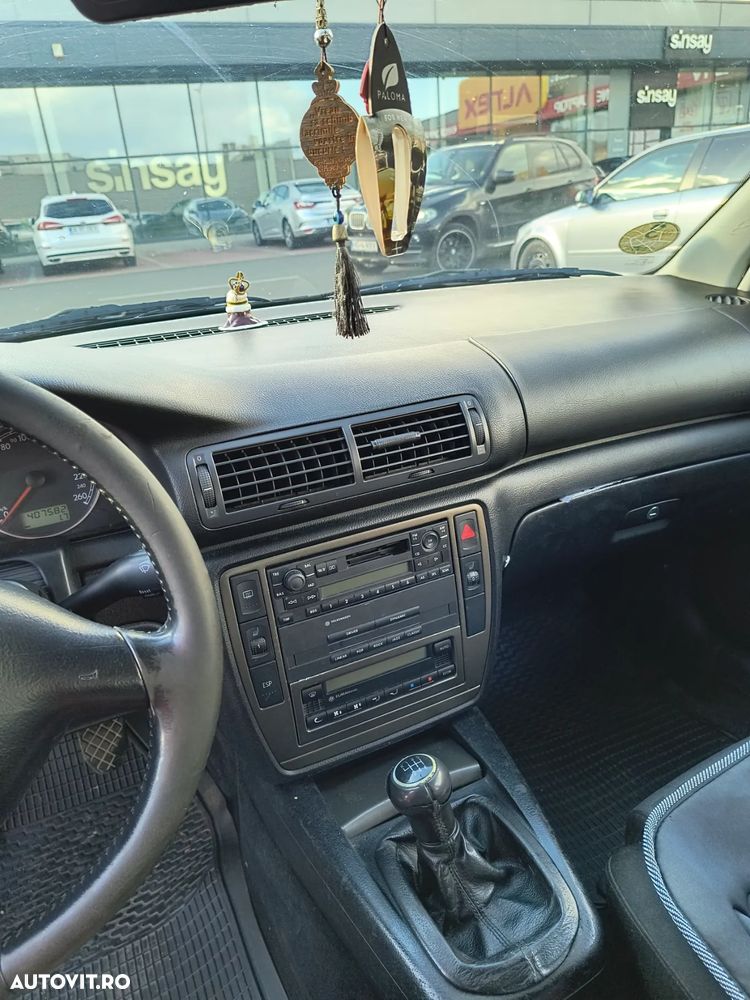 Volkswagen Passat Variant 1.9TDI Highline - 9