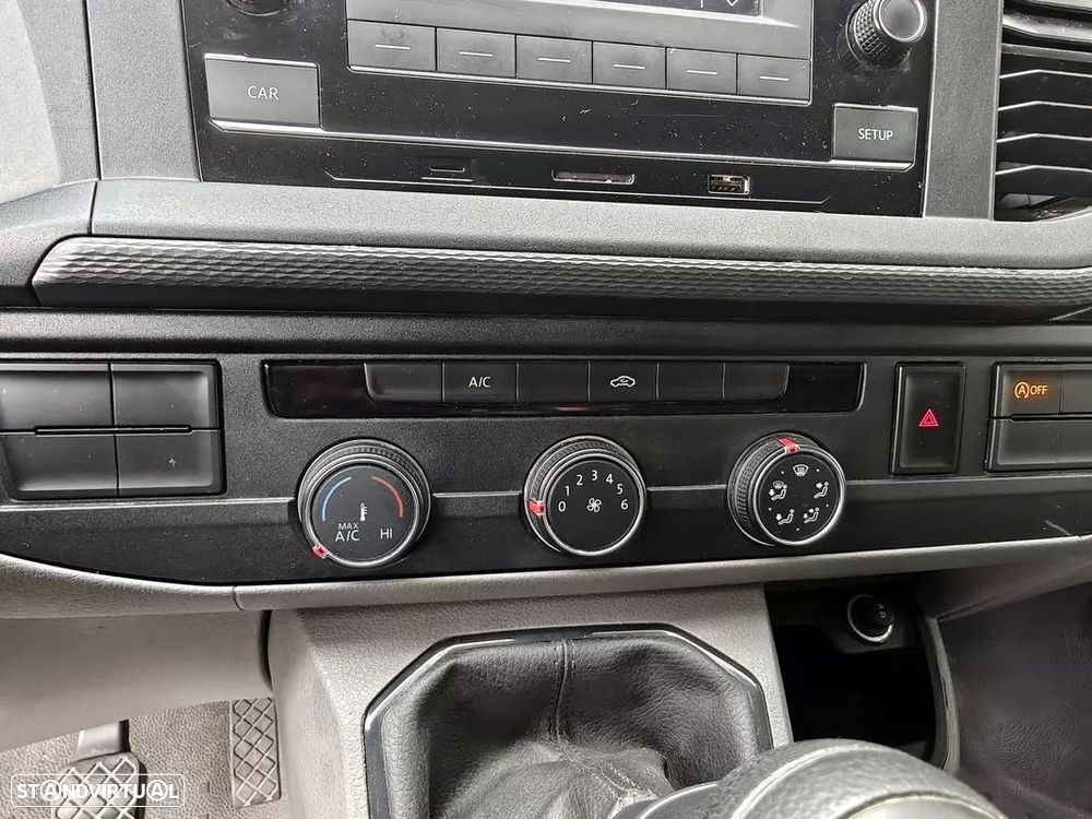 VW TRANSPORTER - 27