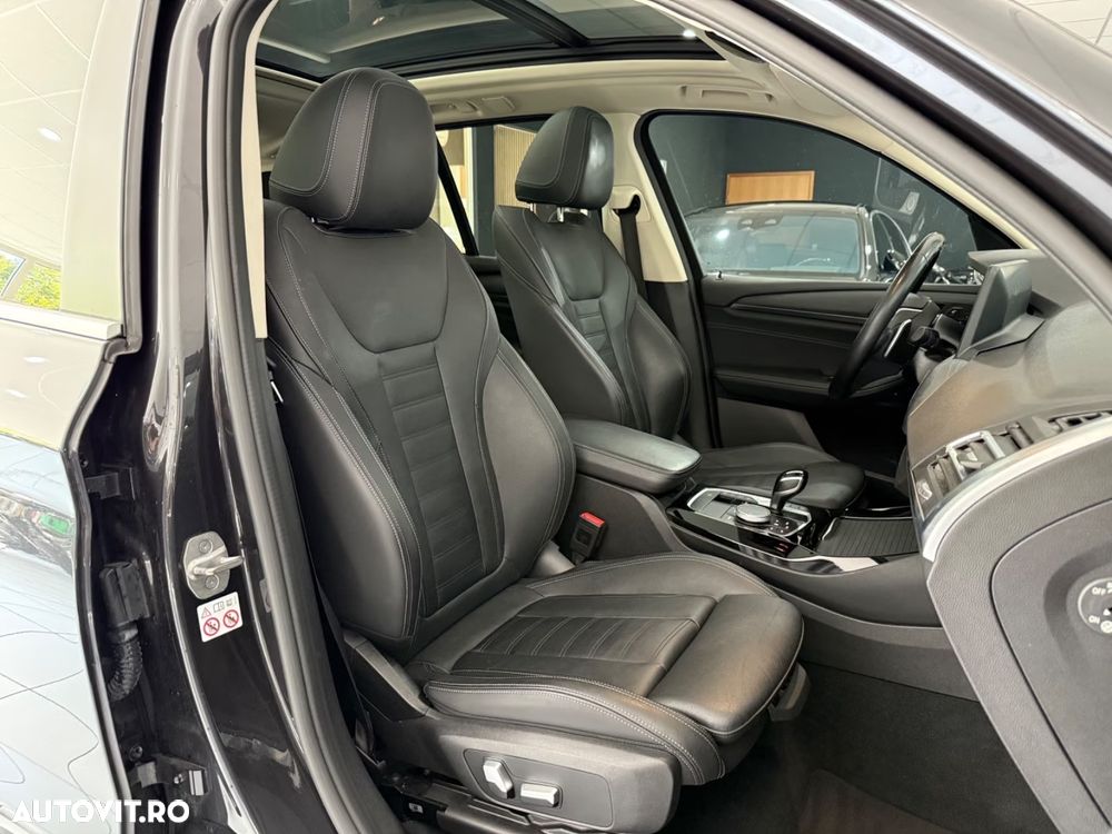 BMW X3 xDrive30e AT PHEV - 13