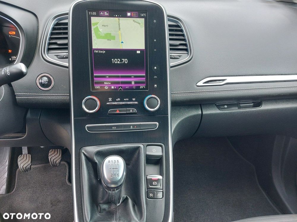 Renault Scenic - 23