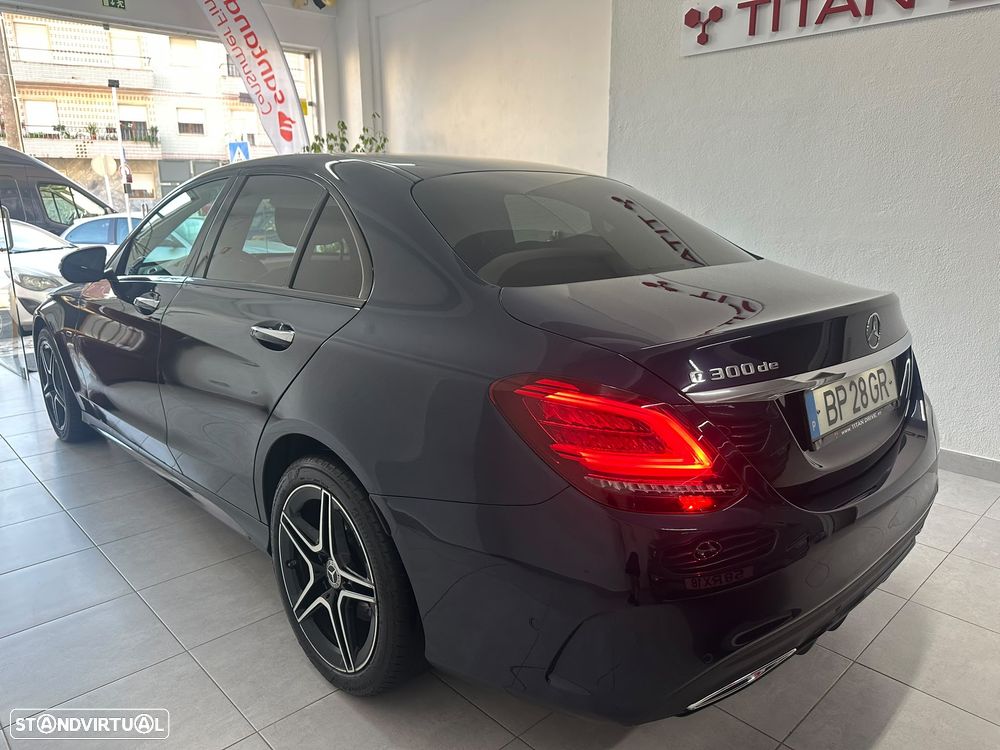 Mercedes-Benz C 300 - 10