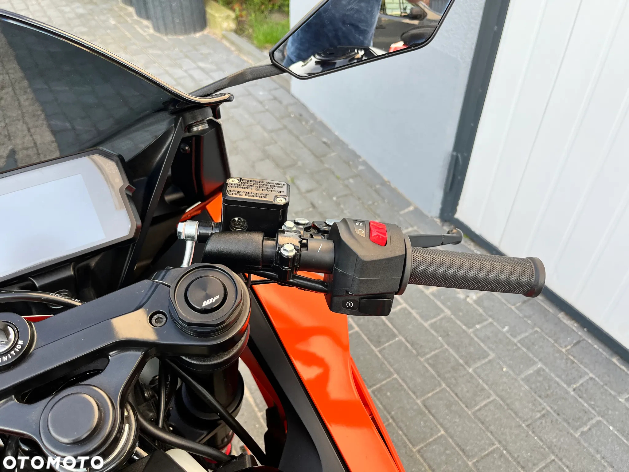 KTM RC 125 - 18