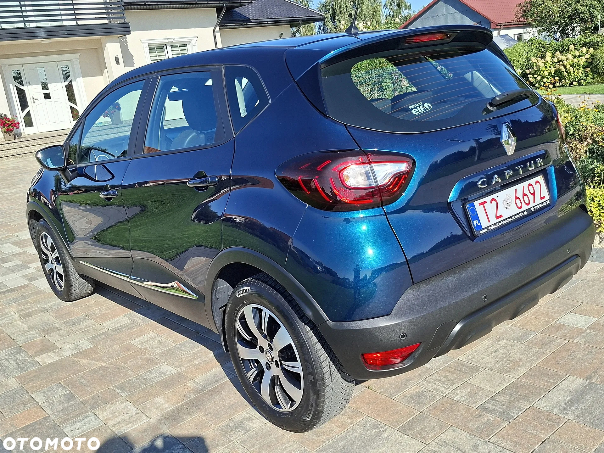 Renault Captur - 12