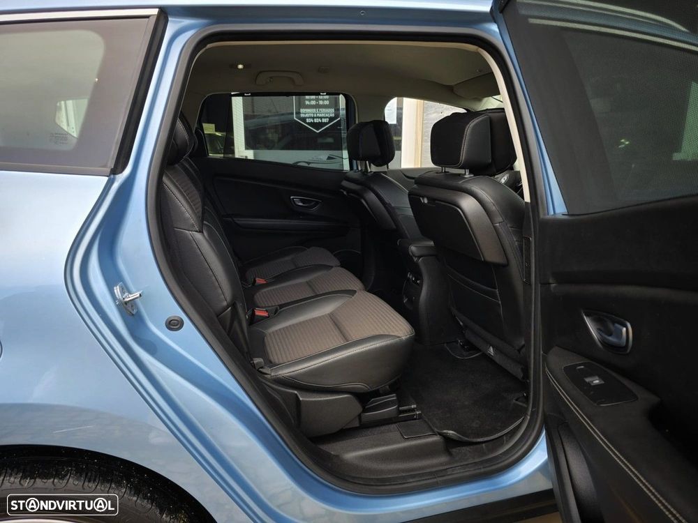 Renault Grand Scénic 1.6 dCi Intens SS - 26